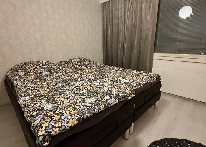 Nicely Furnished Near Centrum, Free Parking *